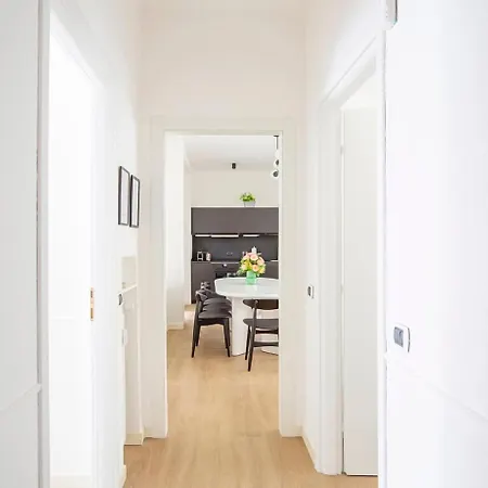 - 8 Posti Con Sauna Palestra E Garage Apartamento