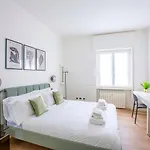 - 8 Posti Con Sauna Palestra E Garage Lägenhet *