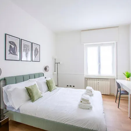 - 8 Posti Con Sauna Palestra E Garage Lejlighed *