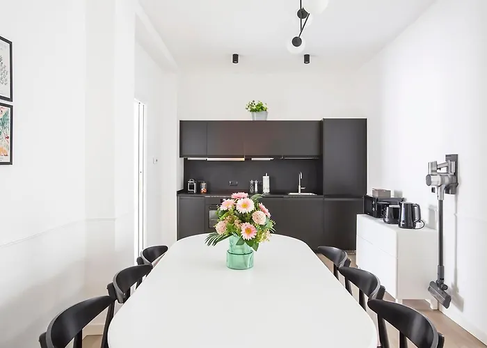 - 8 Posti Con Sauna Palestra E Garage Apartamento Lecco